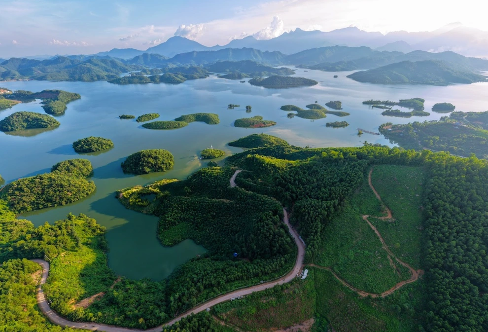 Hồ Núi Cốc – Điểm đến du lịch sức khoẻ mới trên bản đồ châu Á